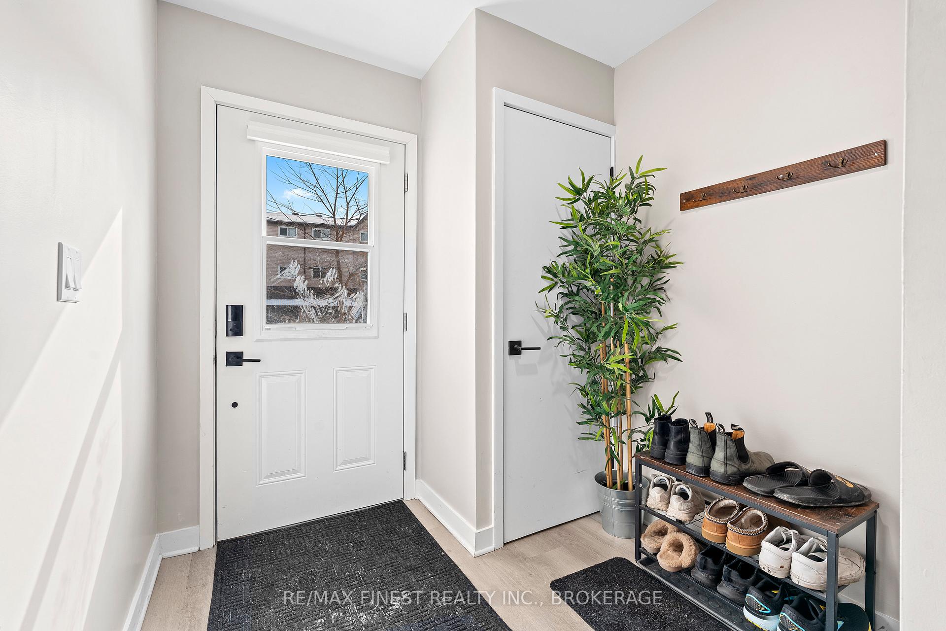 Photo 4 of 1097 Craig Lane, Kingston, South of Taylor-Kidd Blvd — HOMEH