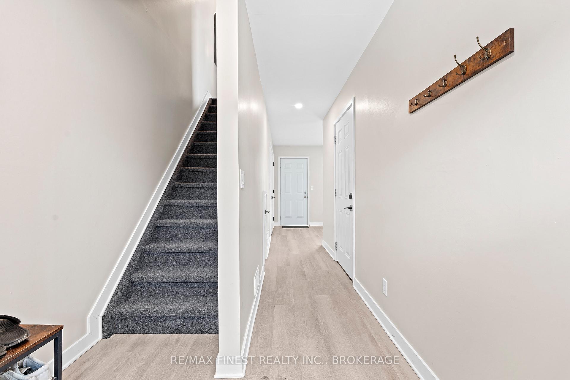 Photo 5 of 1097 Craig Lane, Kingston, South of Taylor-Kidd Blvd — HOMEH