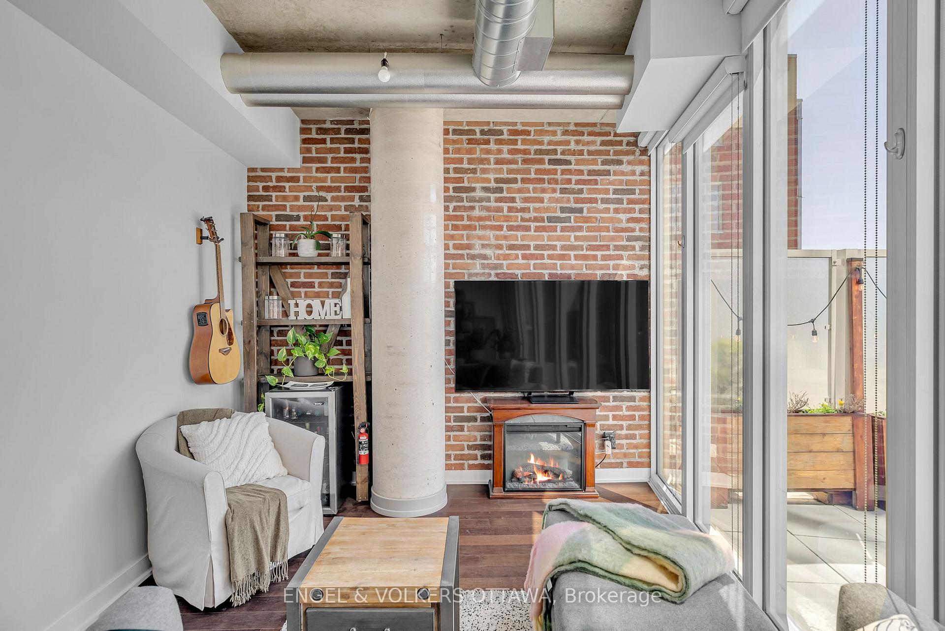 Photo 5 of Unit 407, 354 Gladstone Avenue, Ottawa, Ottawa Centre — HOMEH