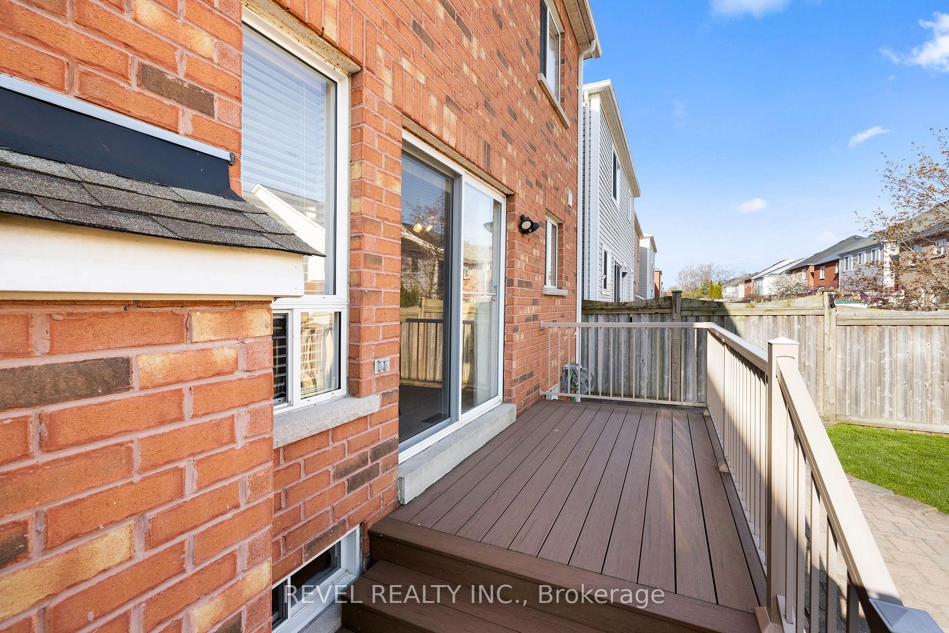 Photo 32 of 49 Moynahan Crescent, Ajax, South East — HOMEH