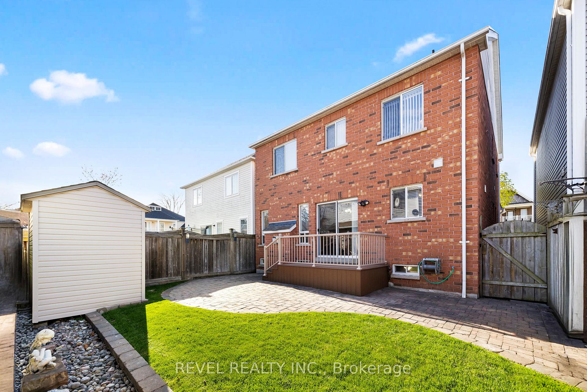Photo 34 of 49 Moynahan Crescent, Ajax, South East — HOMEH