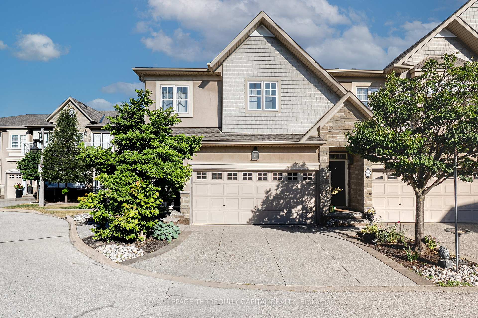 Front of Unit 25, 31 Sunvale Place