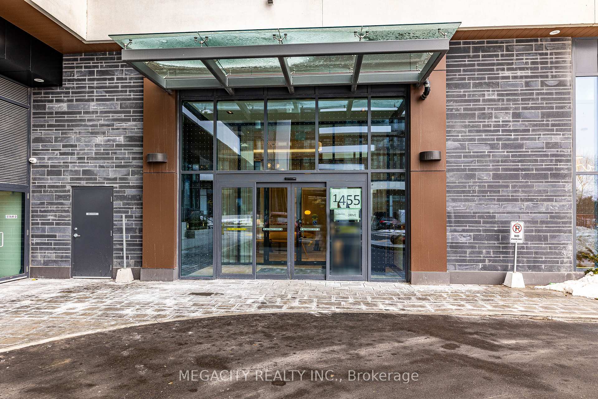 Photo 2 of Unit 2807, 1455 celebration Drive, Pickering, Bay Ridges — HOMEH