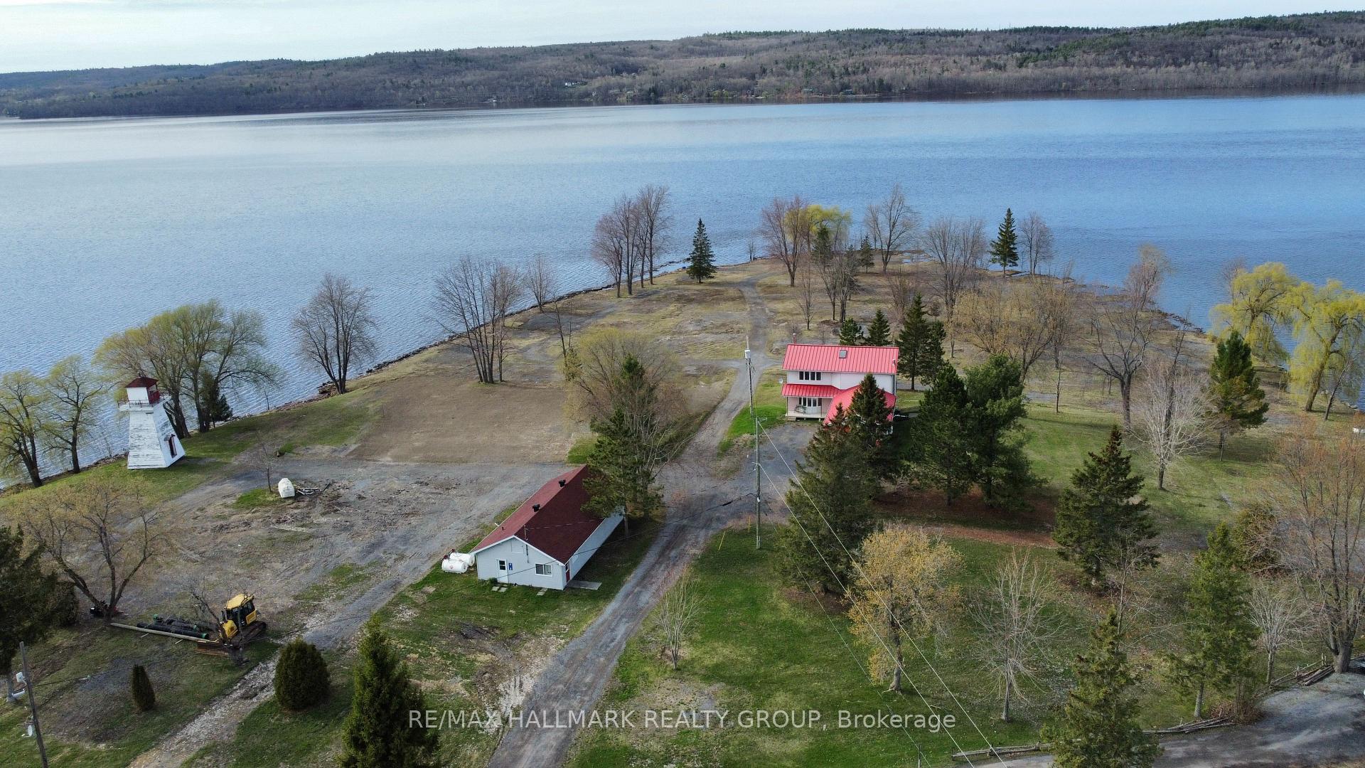 Photo 1 of 1050 Bay Road N, Champlain, L'Orignal — HOMEH