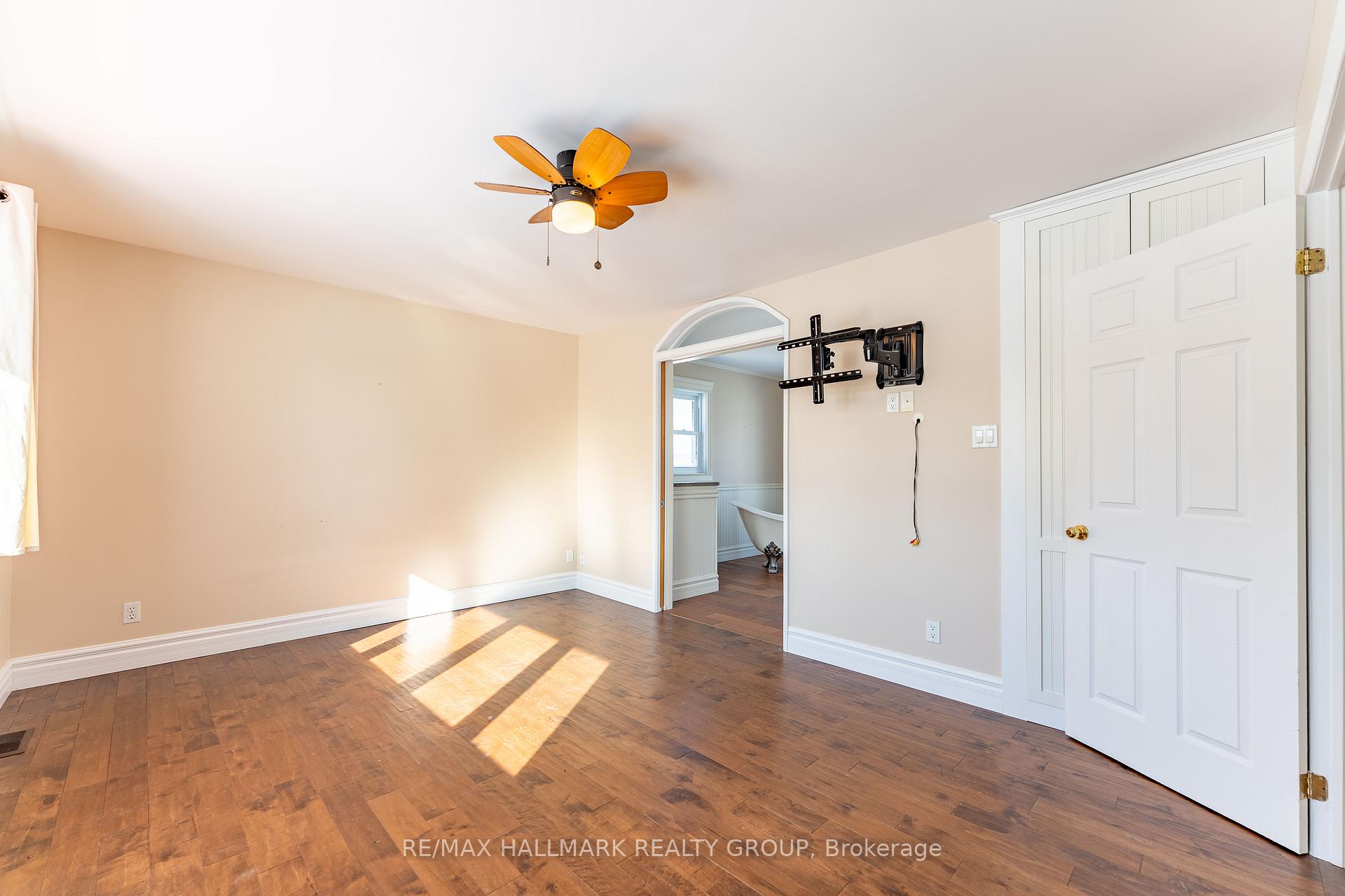 Photo 25 of 1050 Bay Road N, Champlain, L'Orignal — HOMEH