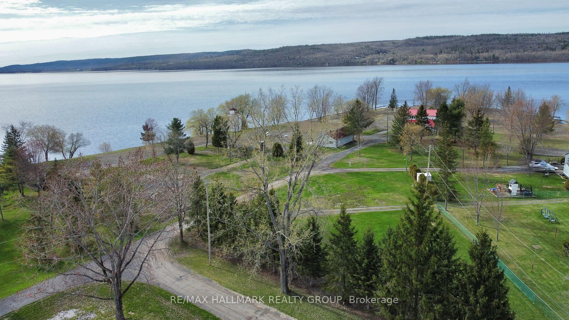 Photo 37 of 1050 Bay Road N, Champlain, L'Orignal — HOMEH