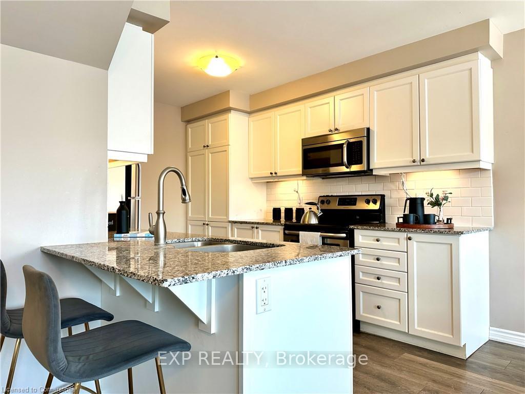 Photo 5 of 138 Daylily Lane, Kitchener, Rosenburg — HOMEH