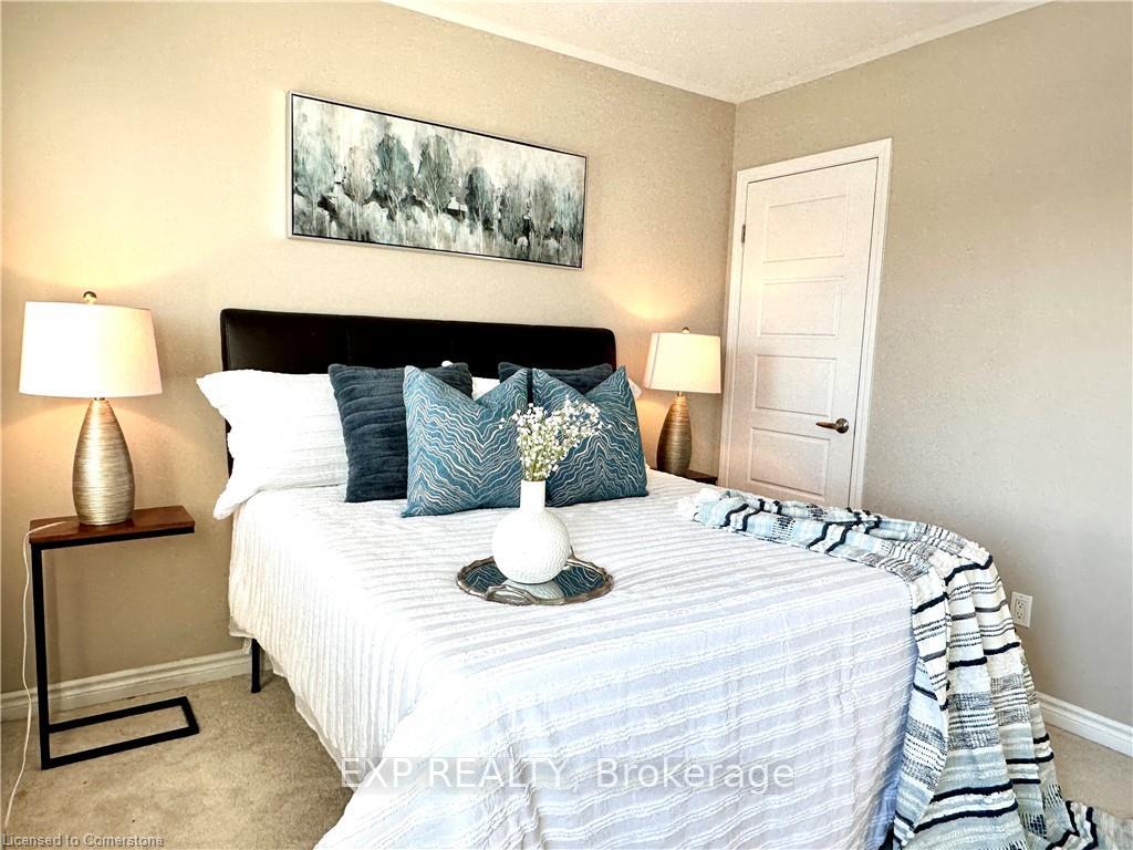Photo 11 of 138 Daylily Lane, Kitchener, Rosenburg — HOMEH