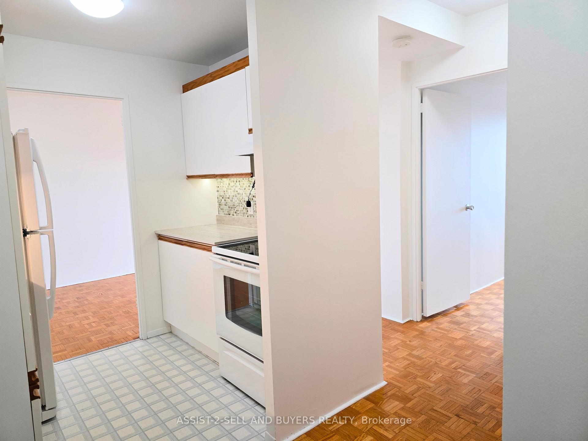 Photo 2 of Unit 808, 308 Second Street East, Cornwall — HOMEH