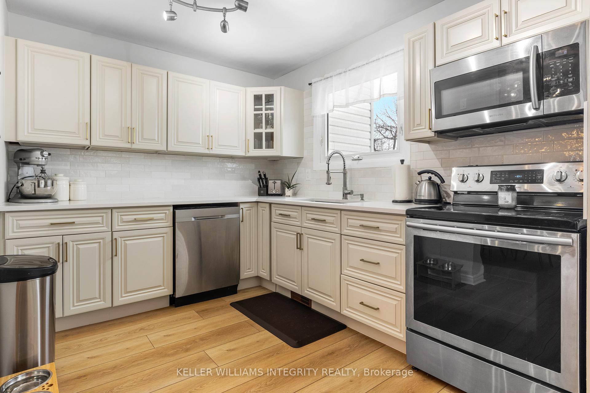 Photo 10 of Unit 17, 3328 Albion Road S, Ottawa, South Keys — HOMEH