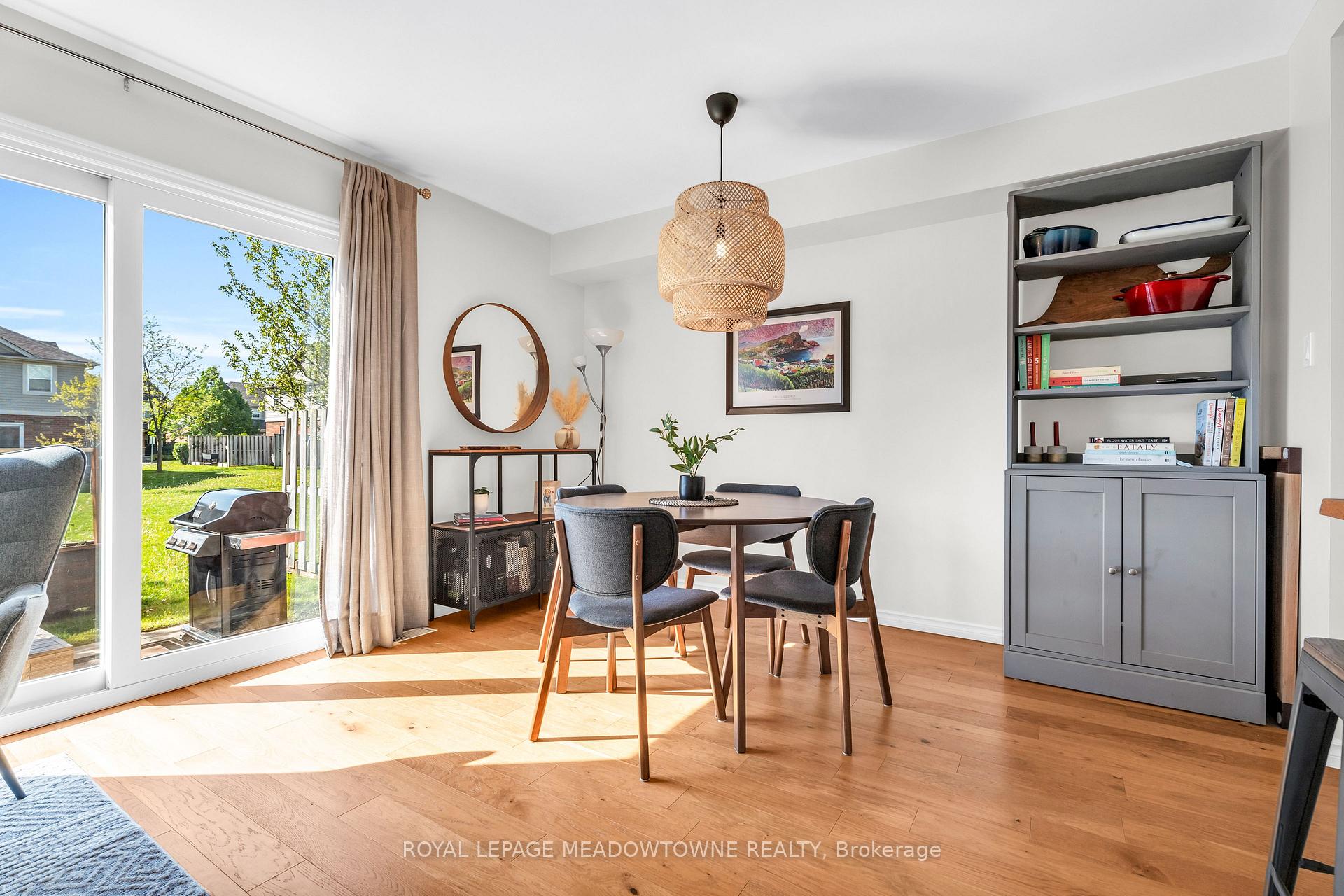 Photo 12 of Unit 39, 124 Gosling Gardens, Guelph, Clairfields/Hanlon Business Park — HOMEH