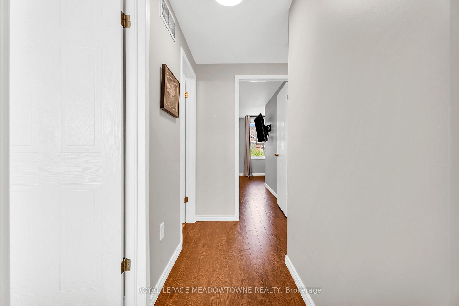Photo 21 of Unit 39, 124 Gosling Gardens, Guelph, Clairfields/Hanlon Business Park — HOMEH