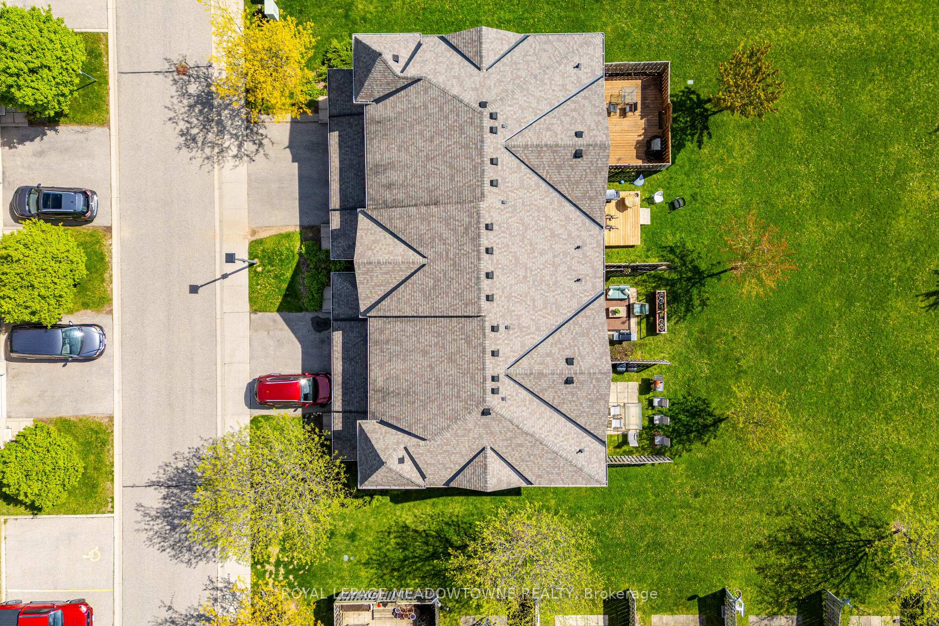Photo 41 of Unit 39, 124 Gosling Gardens, Guelph, Clairfields/Hanlon Business Park — HOMEH