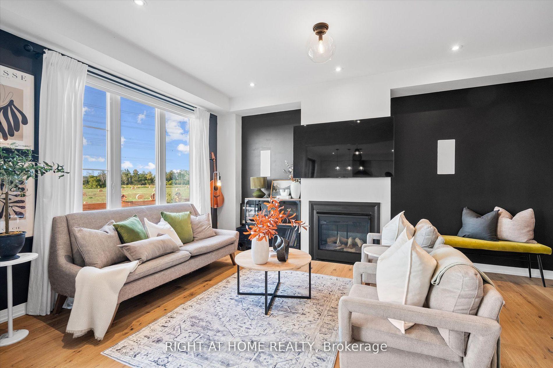 Photo 4 of 191 Yacht Drive, Clarington, Bowmanville — HOMEH