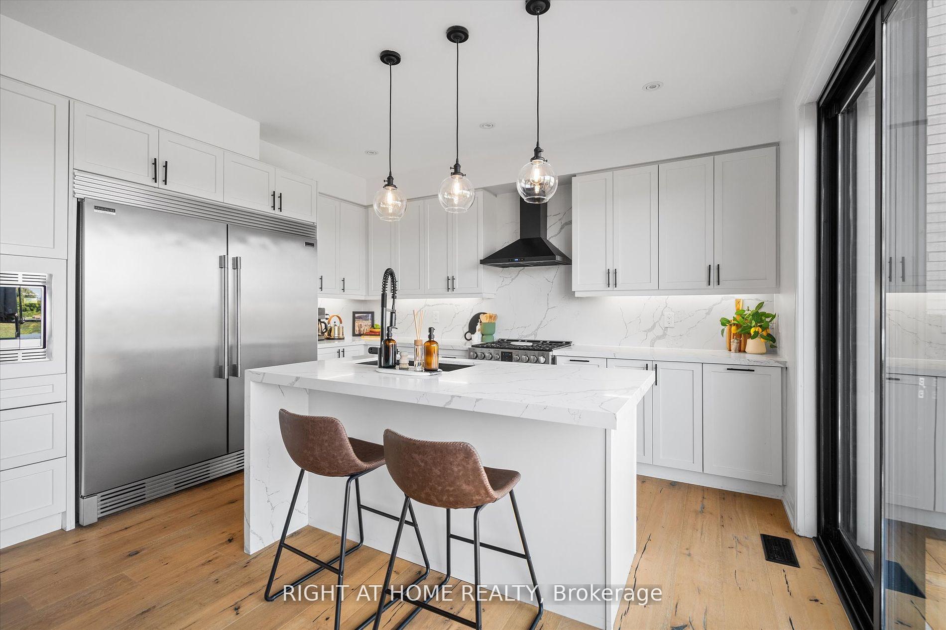 Photo 7 of 191 Yacht Drive, Clarington, Bowmanville — HOMEH