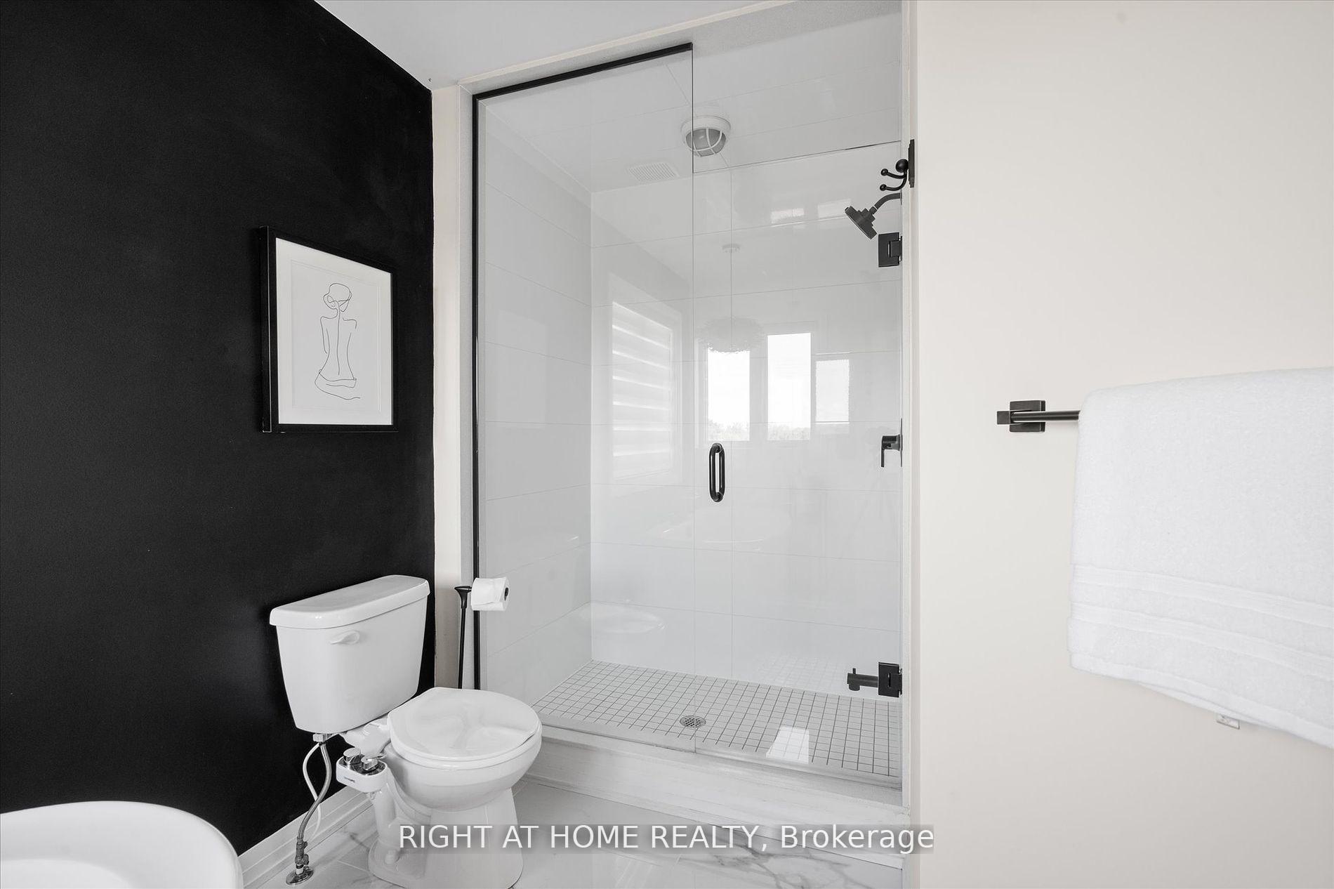 Photo 16 of 191 Yacht Drive, Clarington, Bowmanville — HOMEH