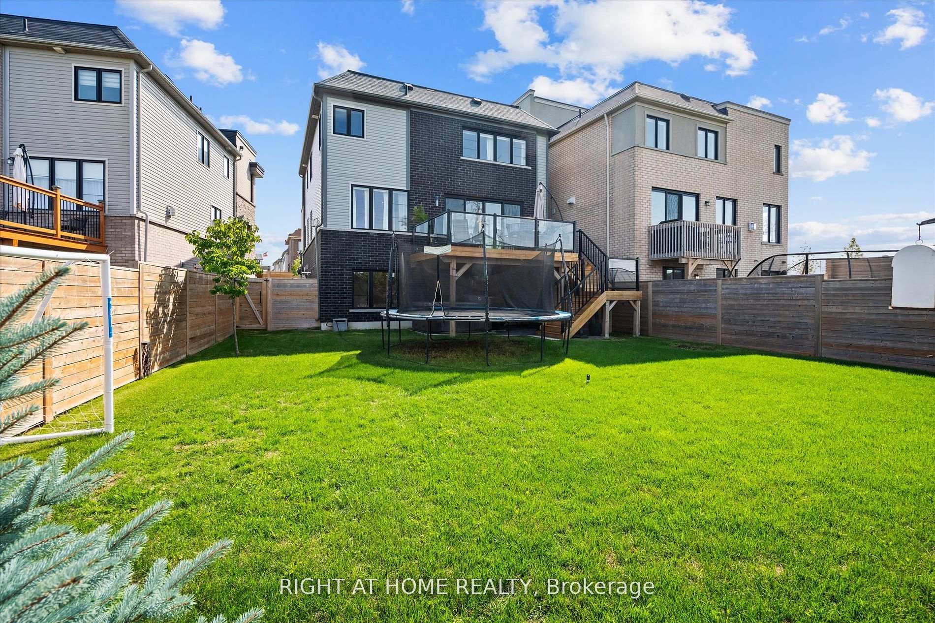Photo 30 of 191 Yacht Drive, Clarington, Bowmanville — HOMEH