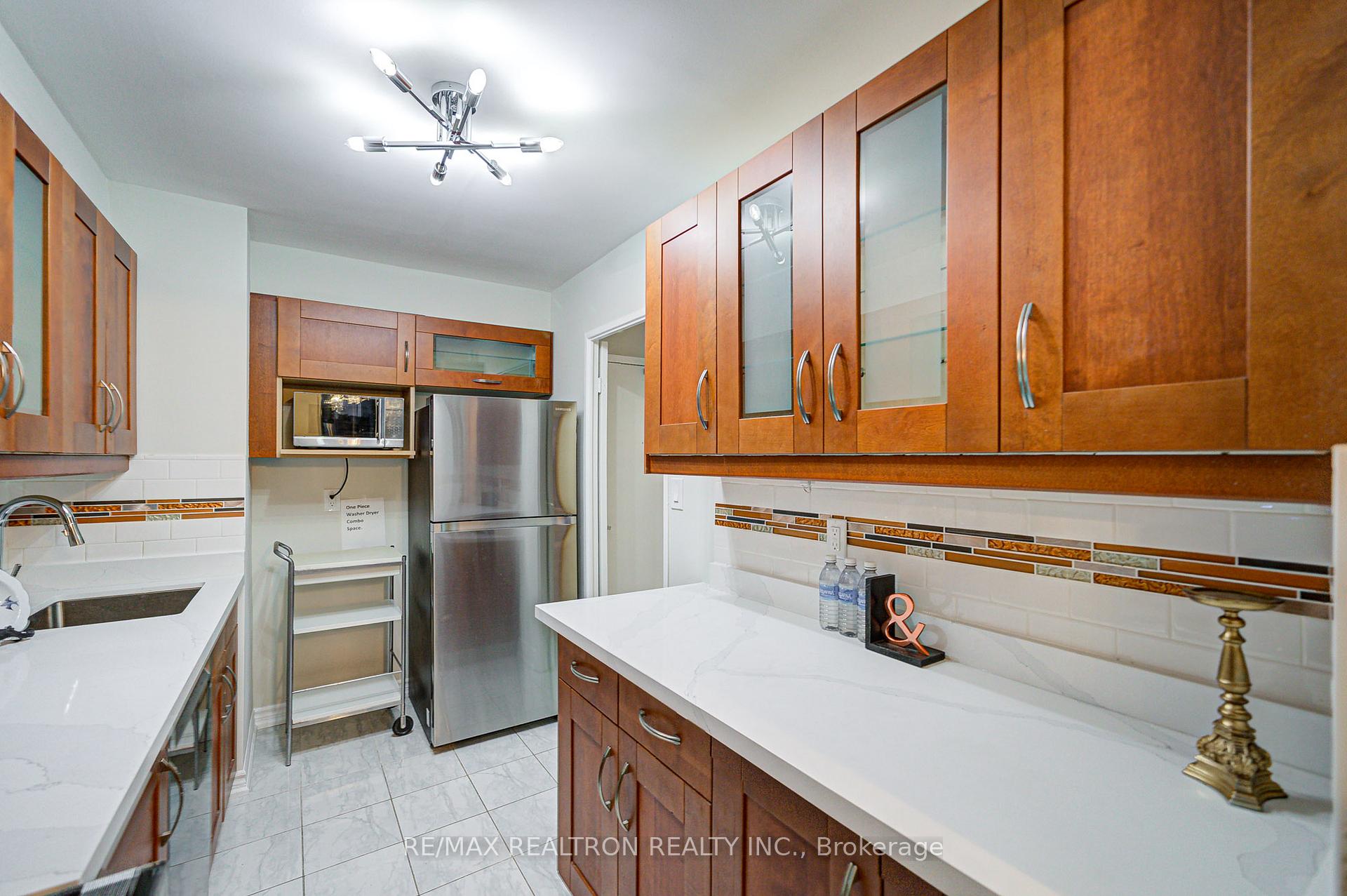 Photo 13 of Unit 1506, 1 Massey Square, Toronto, Crescent Town — HOMEH
