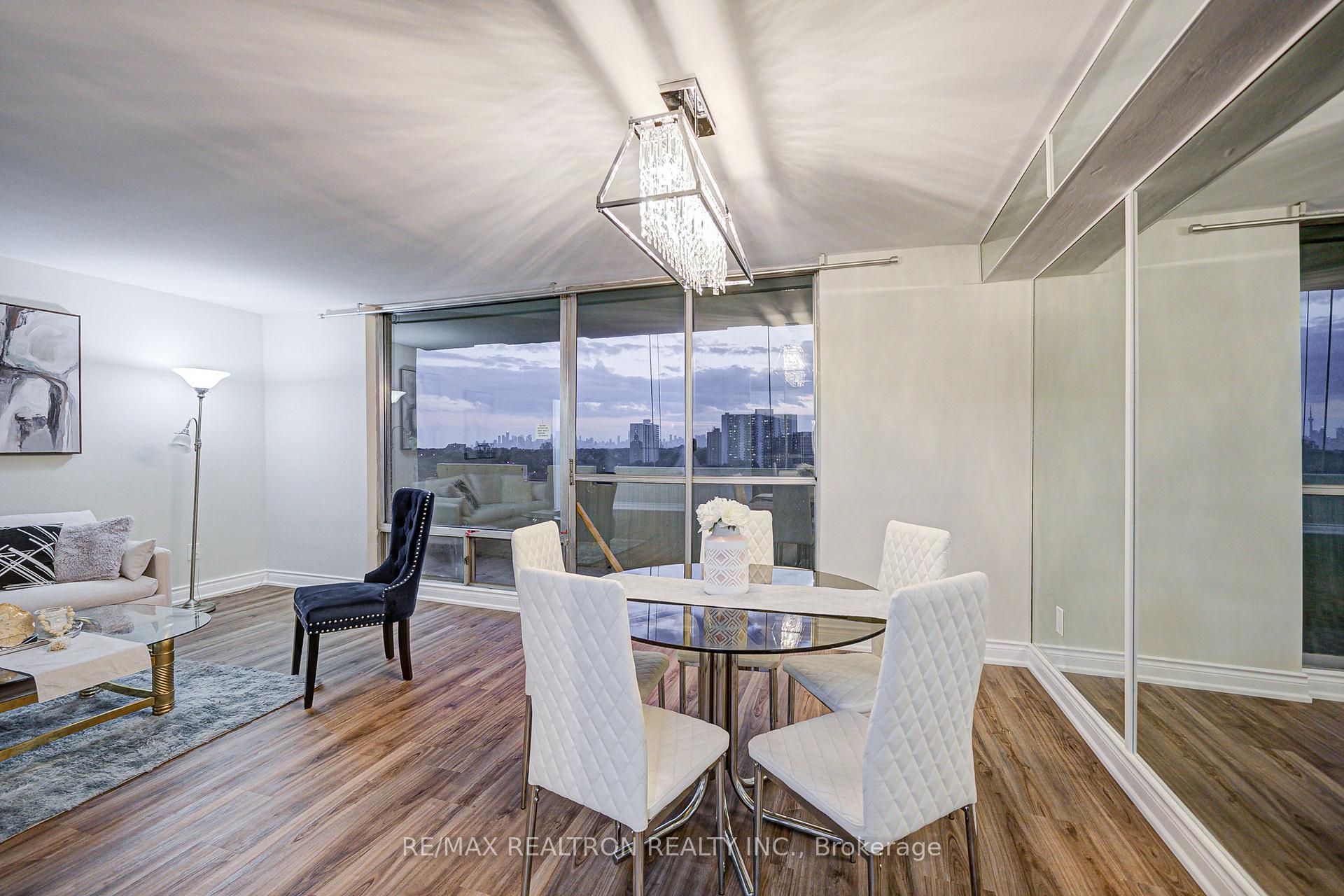 Photo 15 of Unit 1506, 1 Massey Square, Toronto, Crescent Town — HOMEH