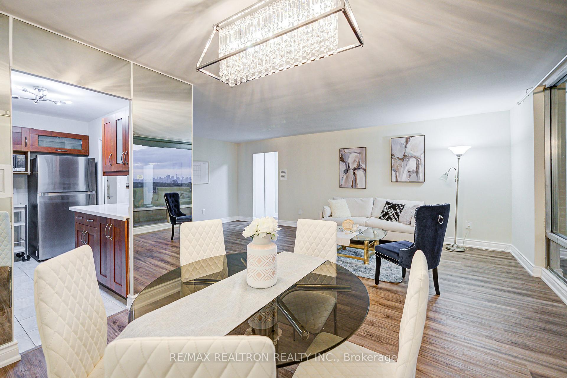 Photo 18 of Unit 1506, 1 Massey Square, Toronto, Crescent Town — HOMEH