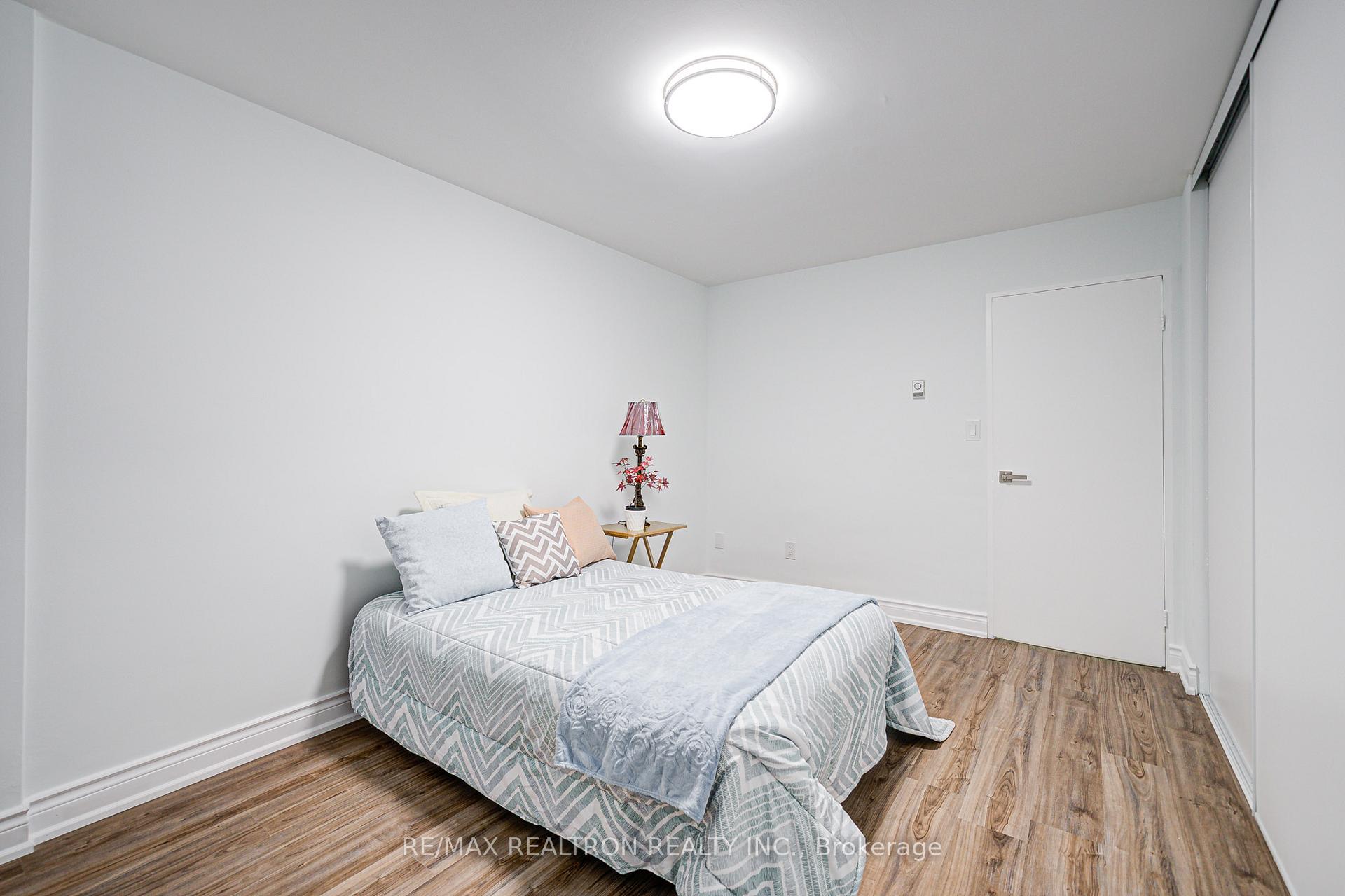 Photo 27 of Unit 1506, 1 Massey Square, Toronto, Crescent Town — HOMEH