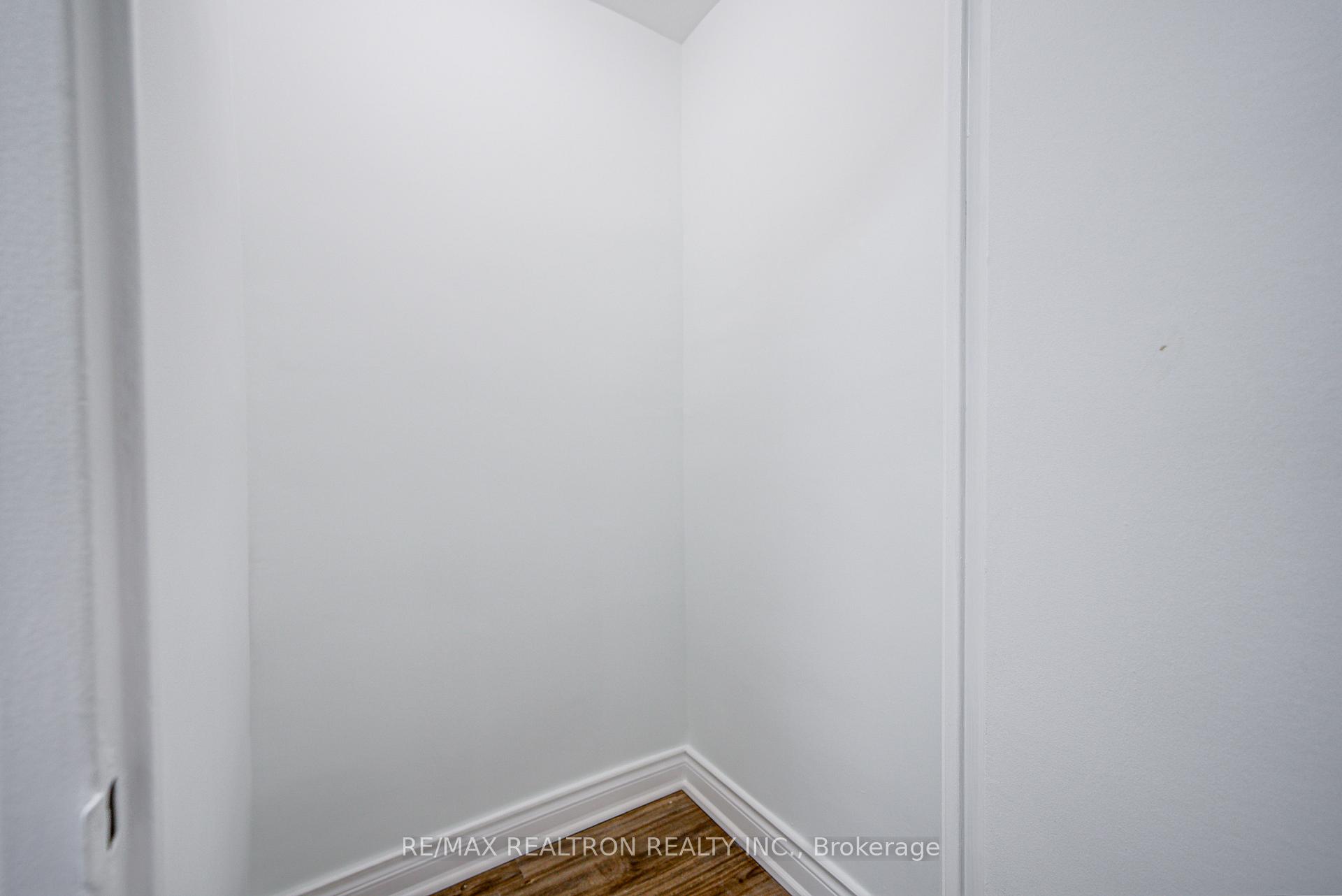 Photo 29 of Unit 1506, 1 Massey Square, Toronto, Crescent Town — HOMEH