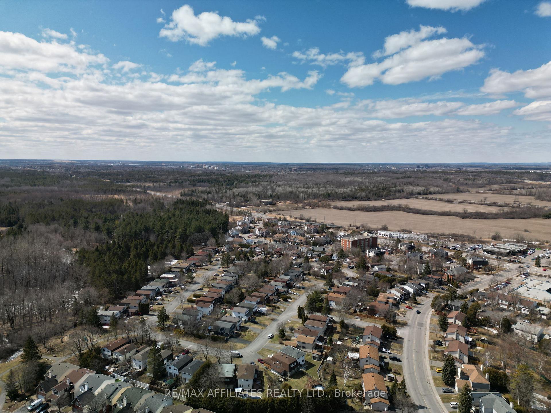 Photo 67 of Unit 2, 2 Waterfall Lane, Ottawa, Westcliffe Estates — HOMEH