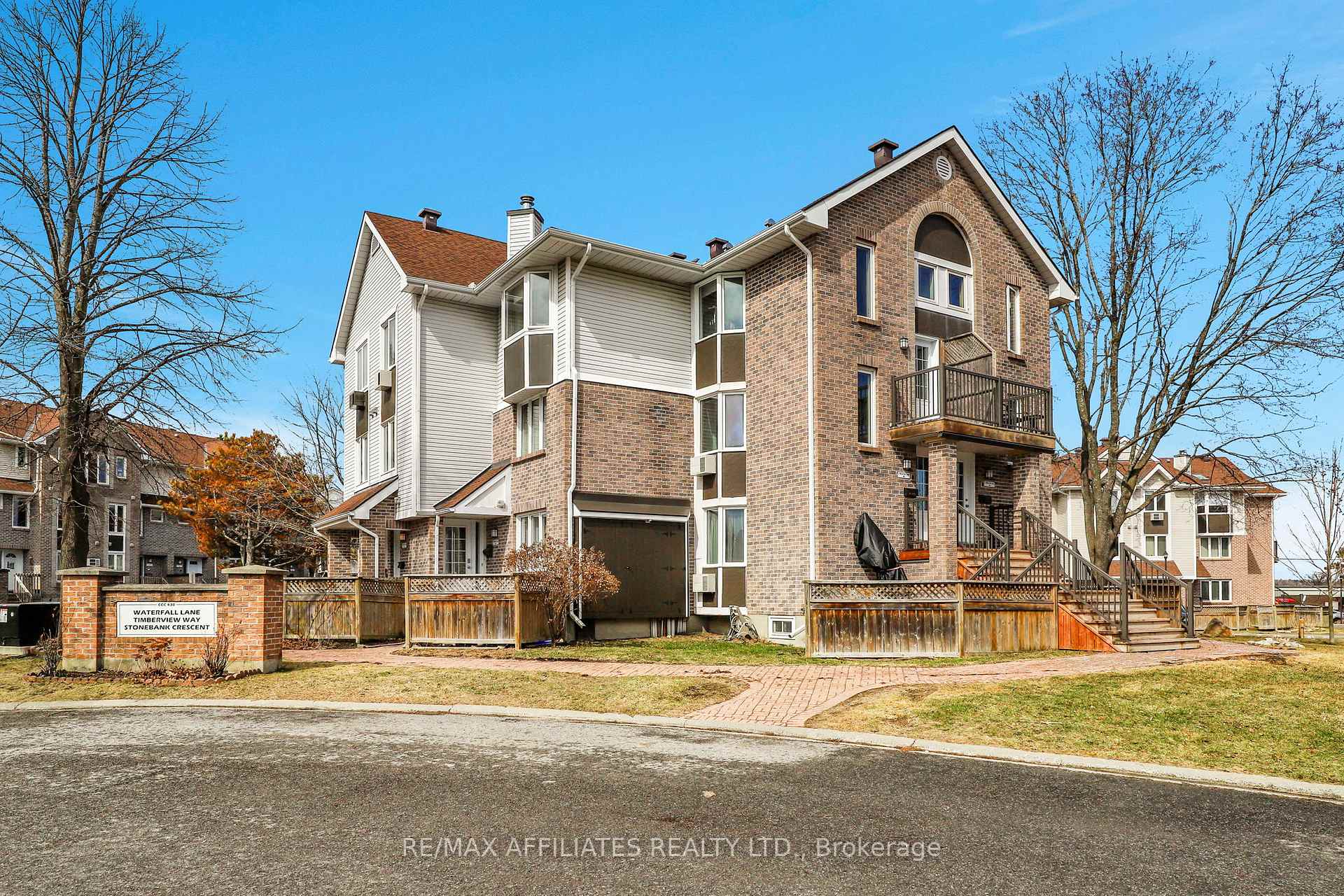 Photo 9 of Unit 2, 2 Waterfall Lane, Ottawa, Westcliffe Estates — HOMEH