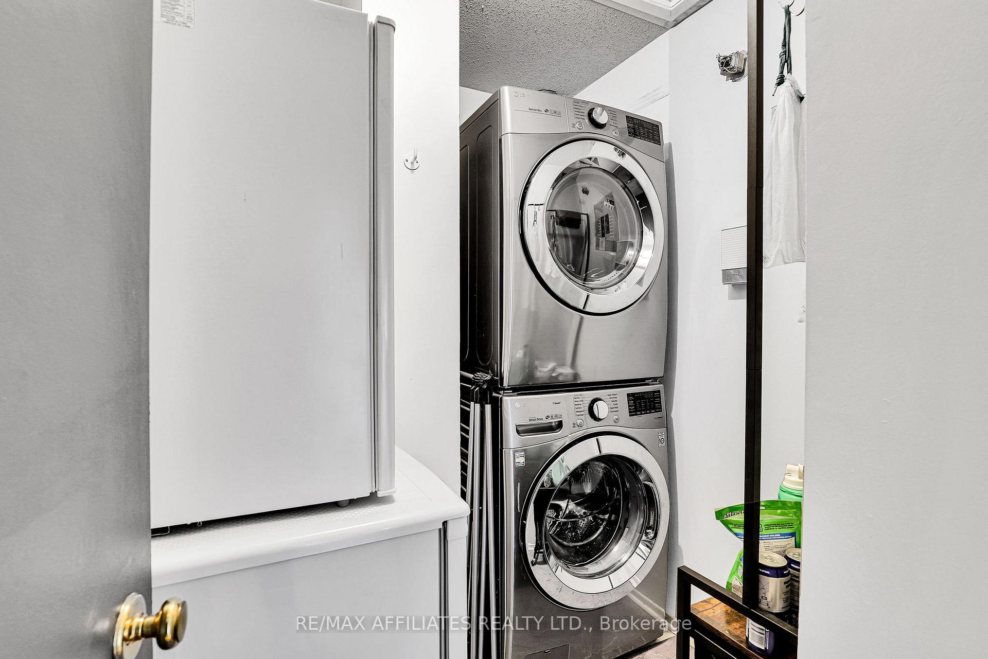 Photo 44 of Unit 2, 2 Waterfall Lane, Ottawa, Westcliffe Estates — HOMEH
