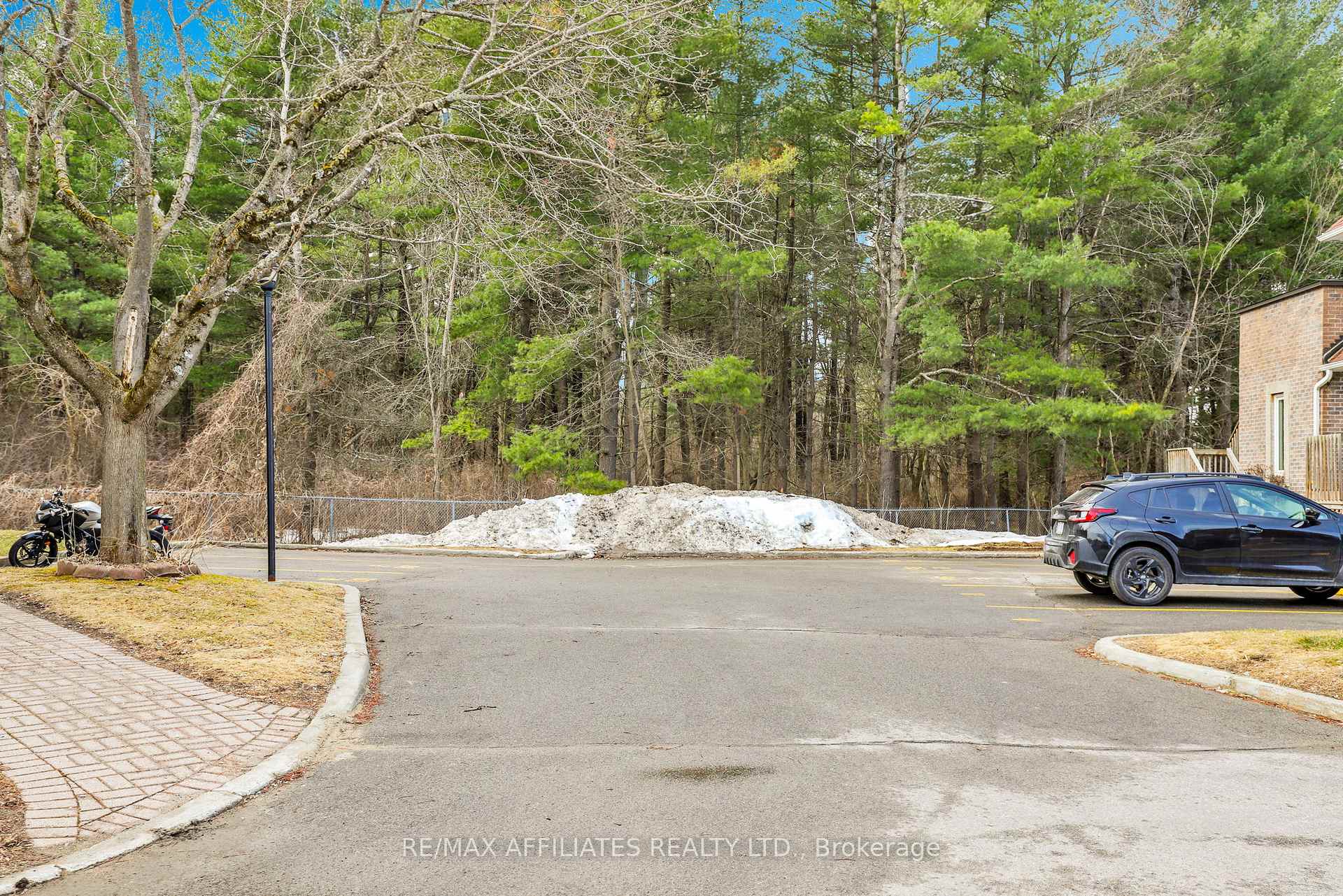 Photo 49 of Unit 2, 2 Waterfall Lane, Ottawa, Westcliffe Estates — HOMEH
