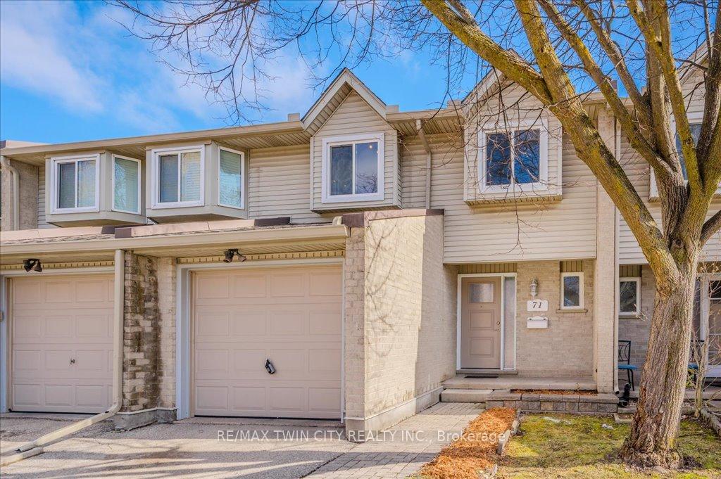 Photo 3 of Unit 71, 20 Paulander Drive, Kitchener — HOMEH