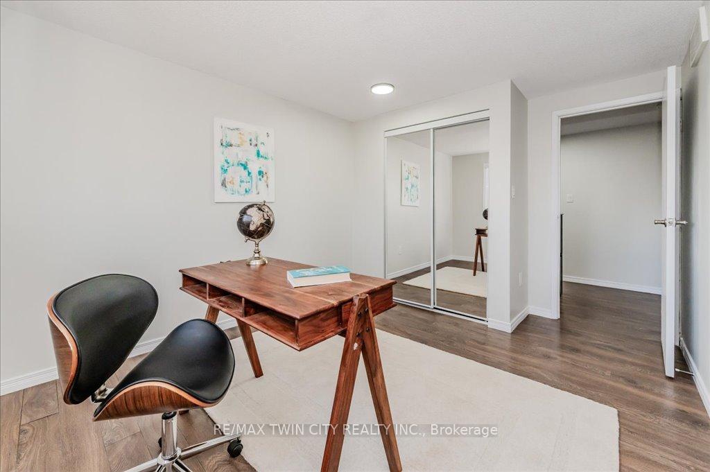 Photo 16 of Unit 71, 20 Paulander Drive, Kitchener — HOMEH
