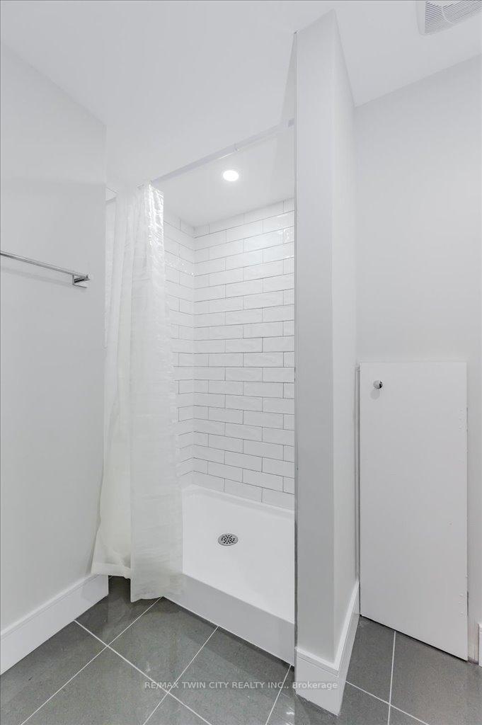 Photo 27 of Unit 71, 20 Paulander Drive, Kitchener — HOMEH
