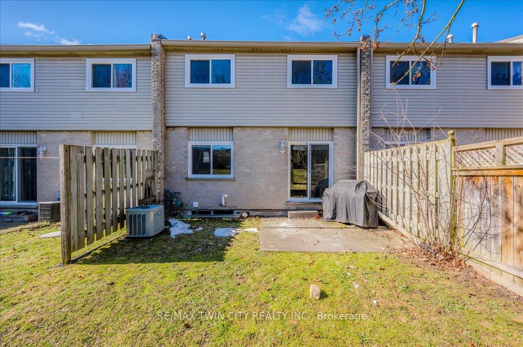 Photo 32 of Unit 71, 20 Paulander Drive, Kitchener — HOMEH