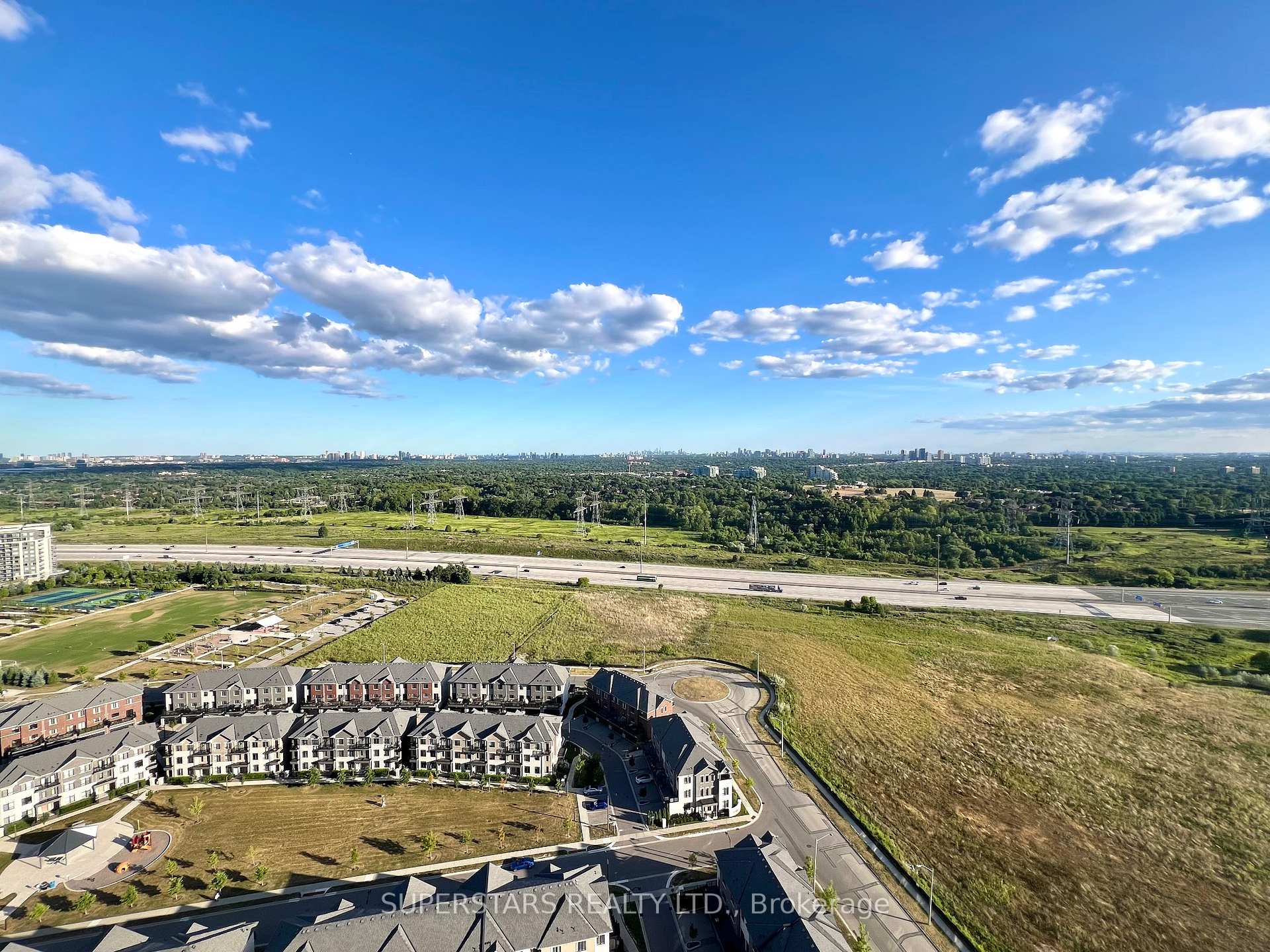 Photo 10 of Unit 3008, 12 Gandhi Lane, Markham, Commerce Valley — HOMEH
