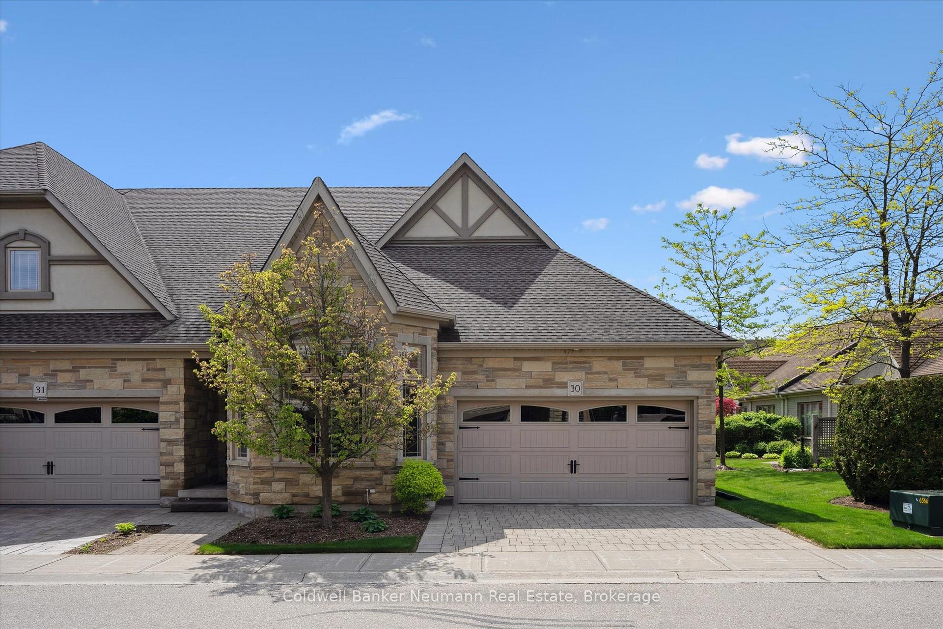 Photo 2 of Unit 30, 19 Simmonds Drive, Guelph, Victoria North — HOMEH