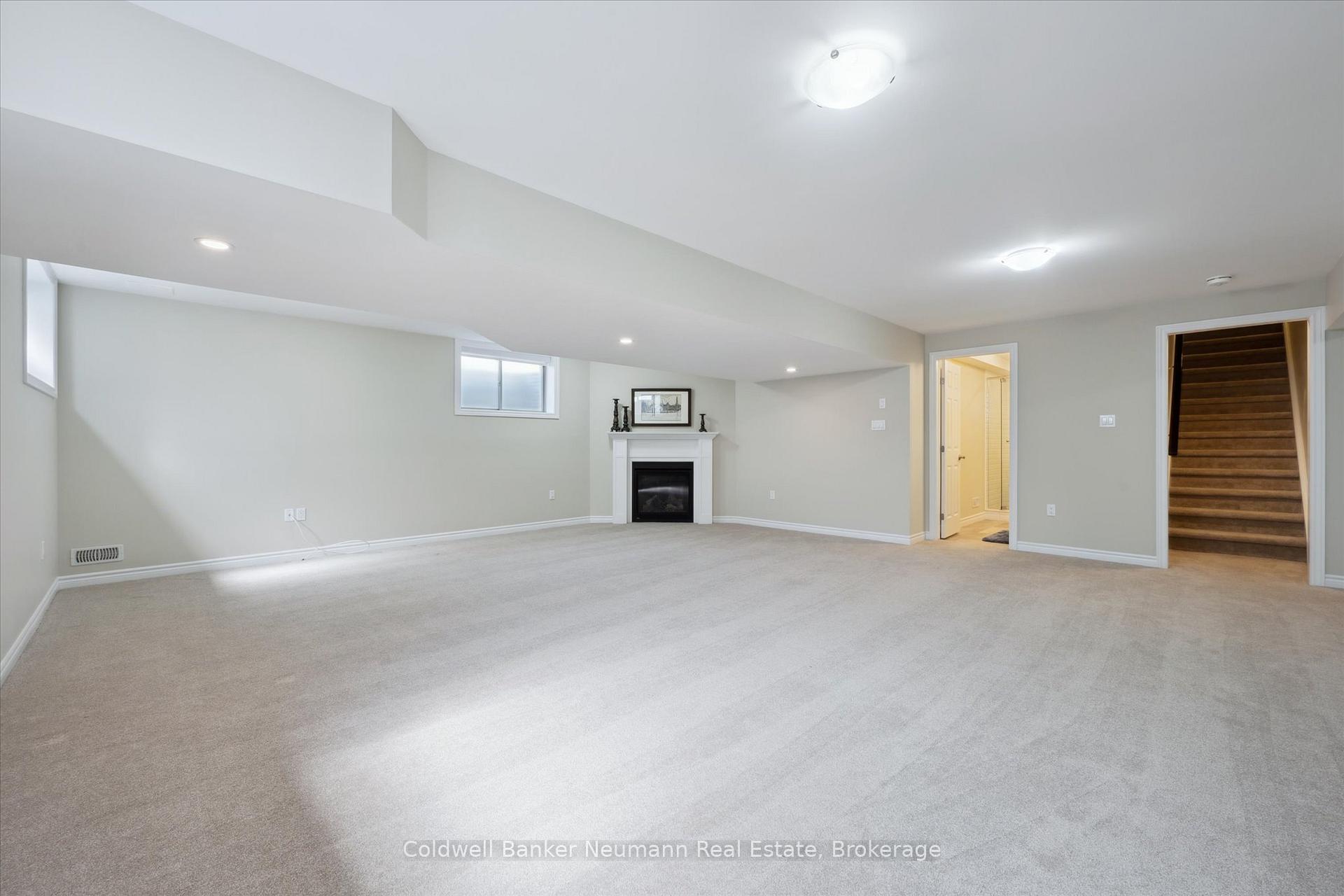Photo 31 of Unit 30, 19 Simmonds Drive, Guelph, Victoria North — HOMEH