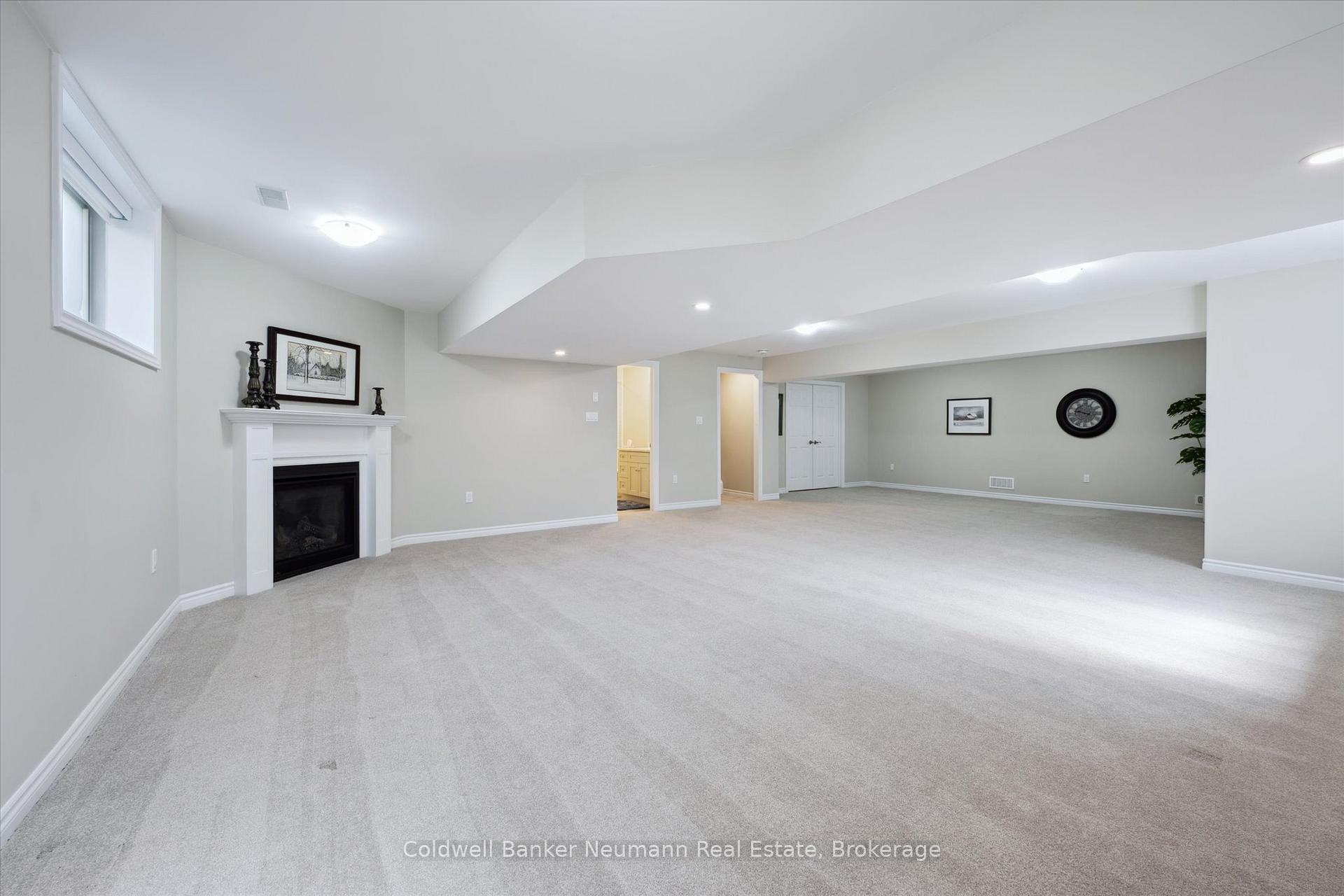 Photo 32 of Unit 30, 19 Simmonds Drive, Guelph, Victoria North — HOMEH