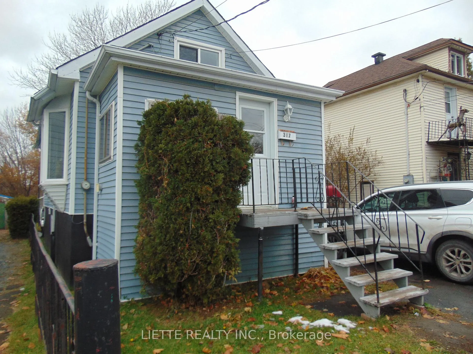 Photo 1 of 317 8th Street E, Cornwall — HOMEH