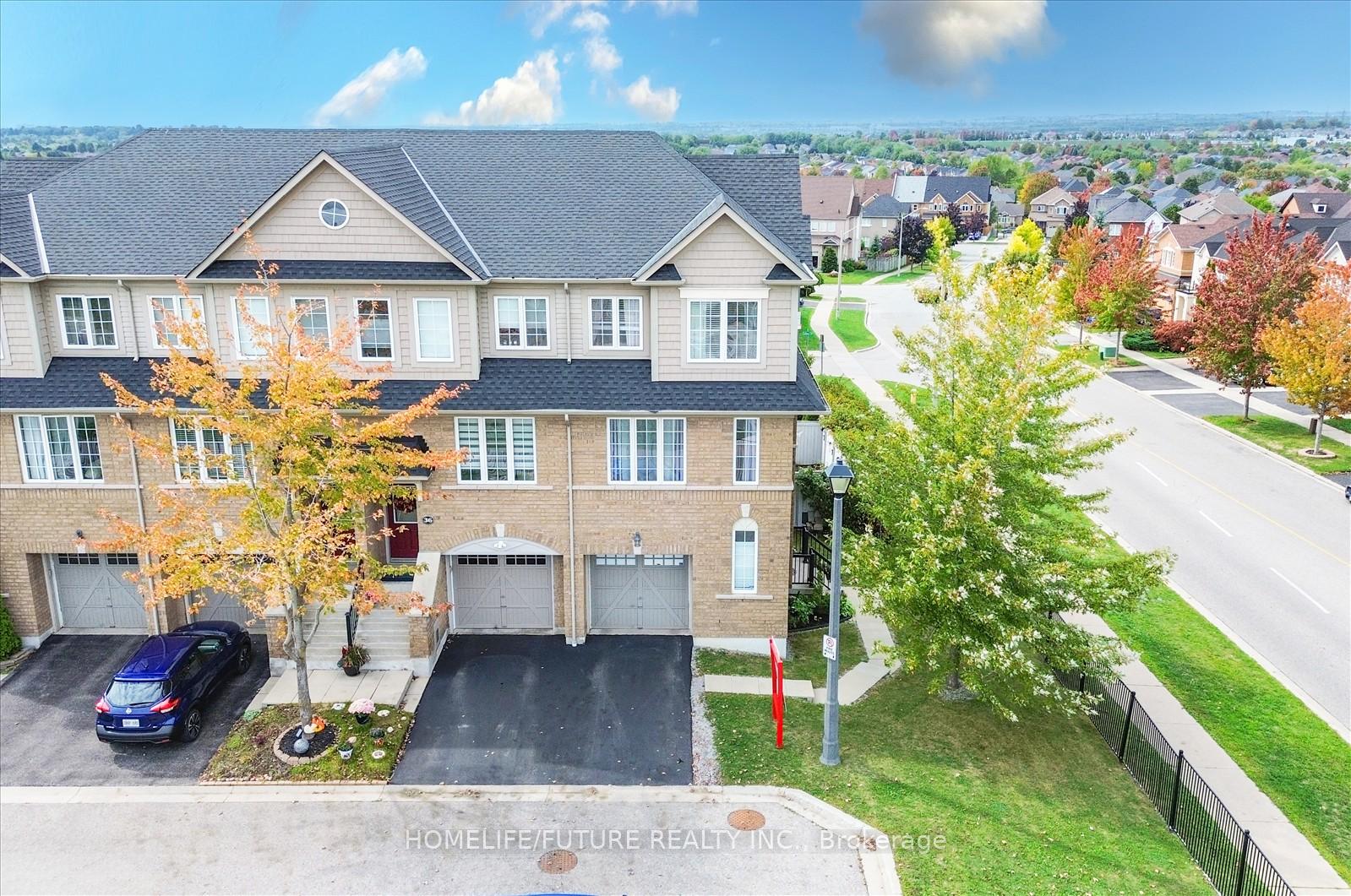 Photo 4 of 38 Lavan Lane, Ajax, Northwest Ajax — HOMEH