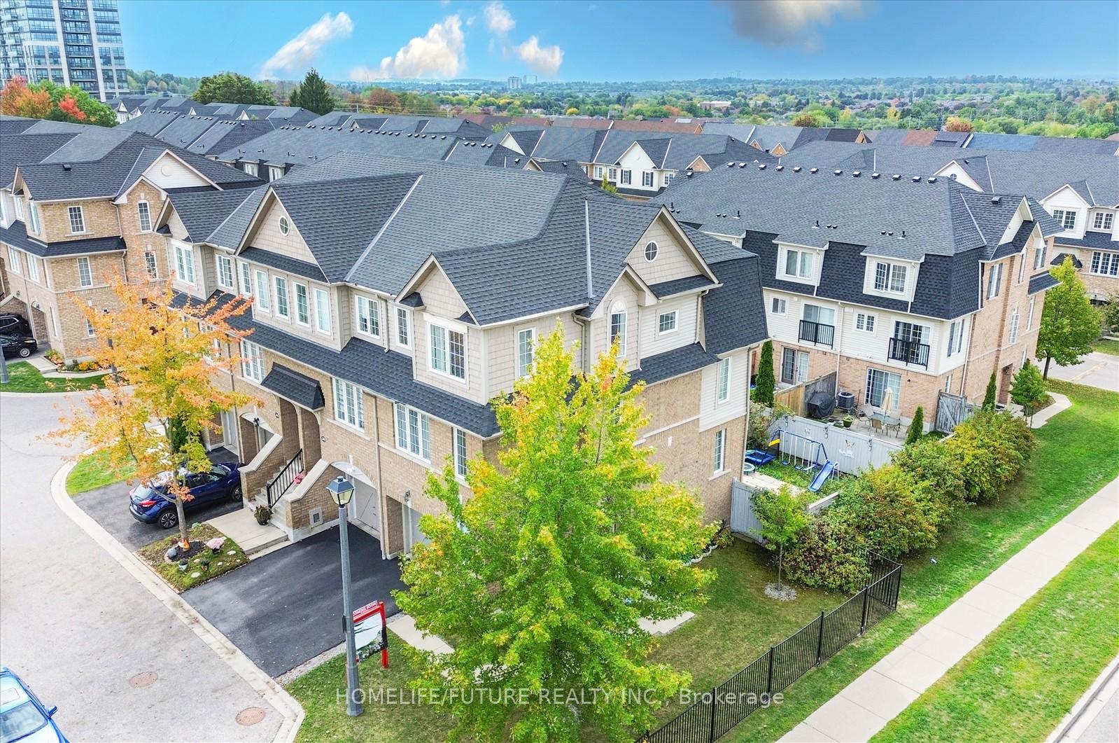 Photo 6 of 38 Lavan Lane, Ajax, Northwest Ajax — HOMEH
