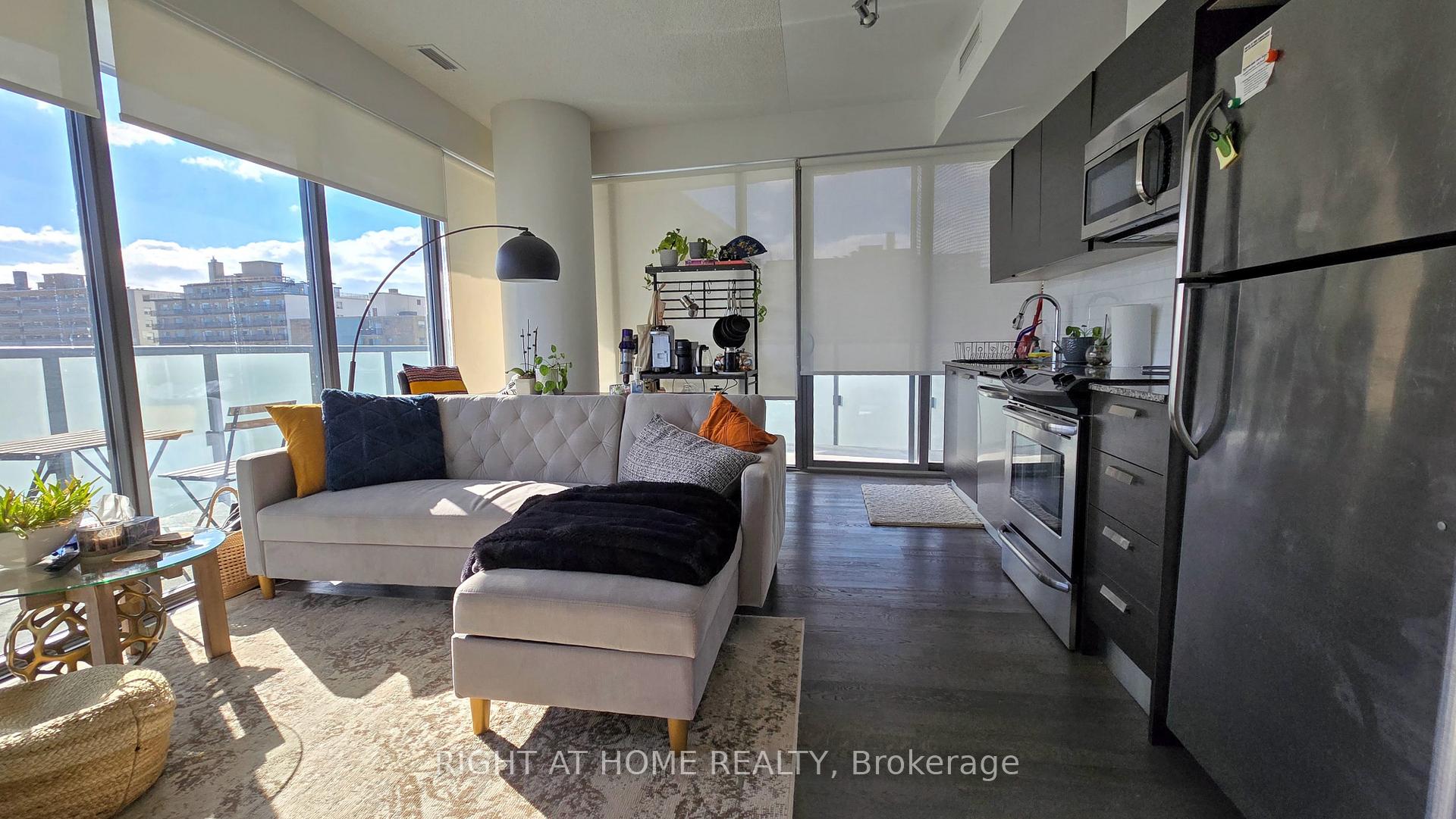 Photo 15 of Unit 802, 1815 Yonge Street, Toronto, Mount Pleasant West — HOMEH
