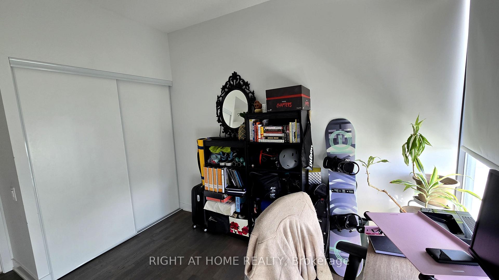 Photo 18 of Unit 802, 1815 Yonge Street, Toronto, Mount Pleasant West — HOMEH