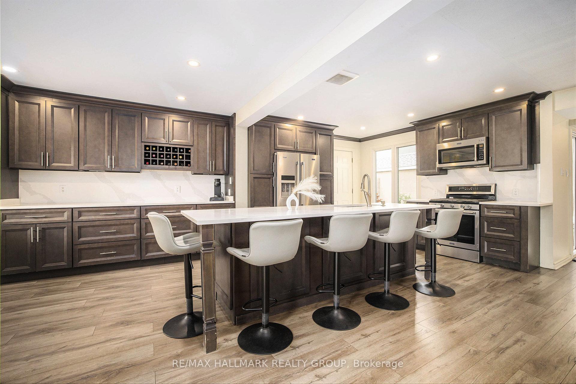 Photo 4 of Unit 42, 58 Jackson Court, Ottawa, Kanata - Beaverbrook — HOMEH