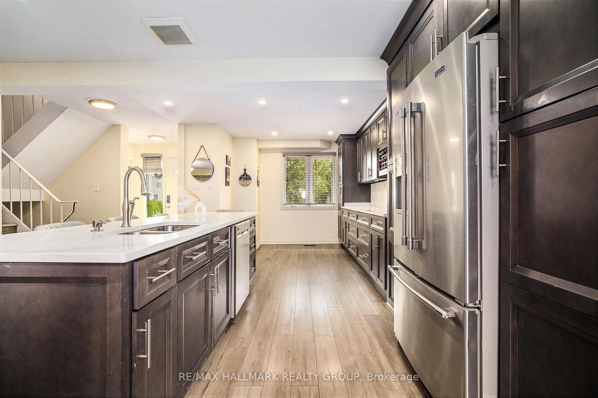 Photo 6 of Unit 42, 58 Jackson Court, Ottawa, Kanata - Beaverbrook — HOMEH