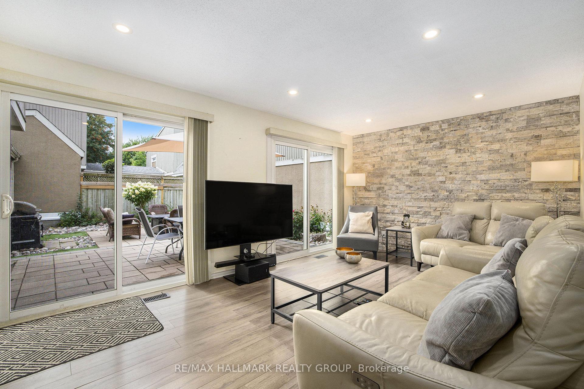 Photo 11 of Unit 42, 58 Jackson Court, Ottawa, Kanata - Beaverbrook — HOMEH