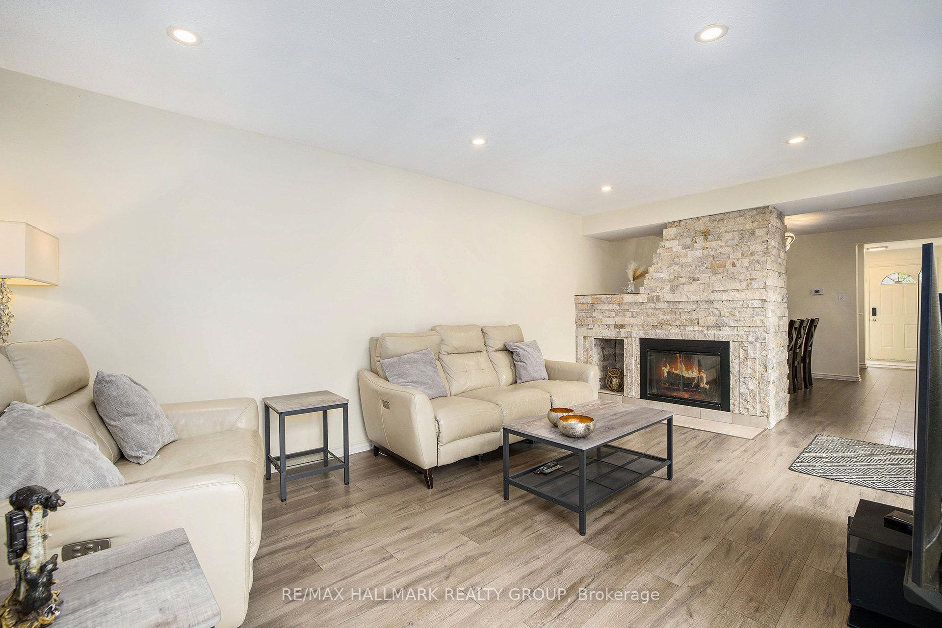 Photo 12 of Unit 42, 58 Jackson Court, Ottawa, Kanata - Beaverbrook — HOMEH