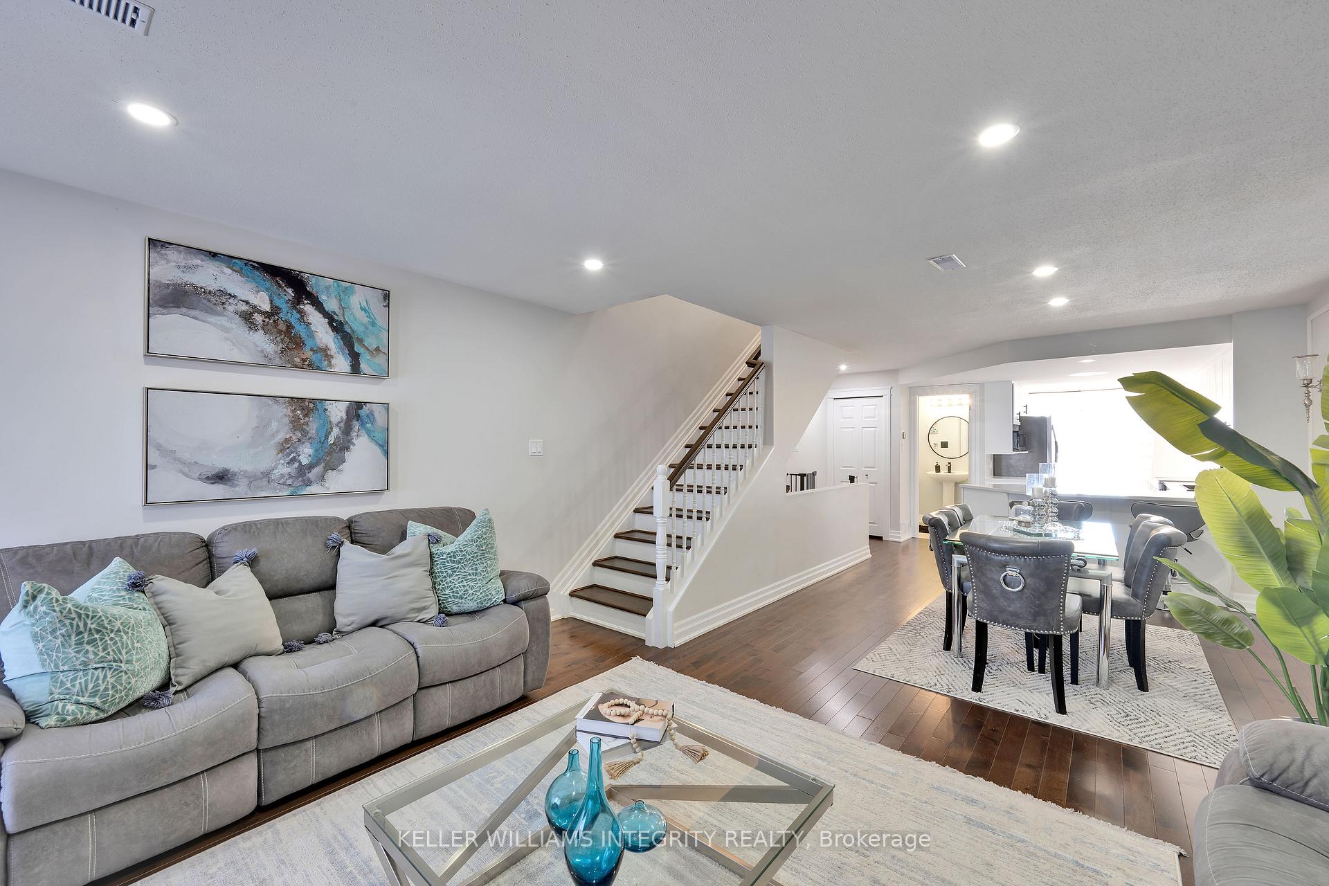 Photo 8 of 266 Meadowbreeze Drive, Ottawa, Kanata - Emerald Meadows/Trailwest — HOMEH
