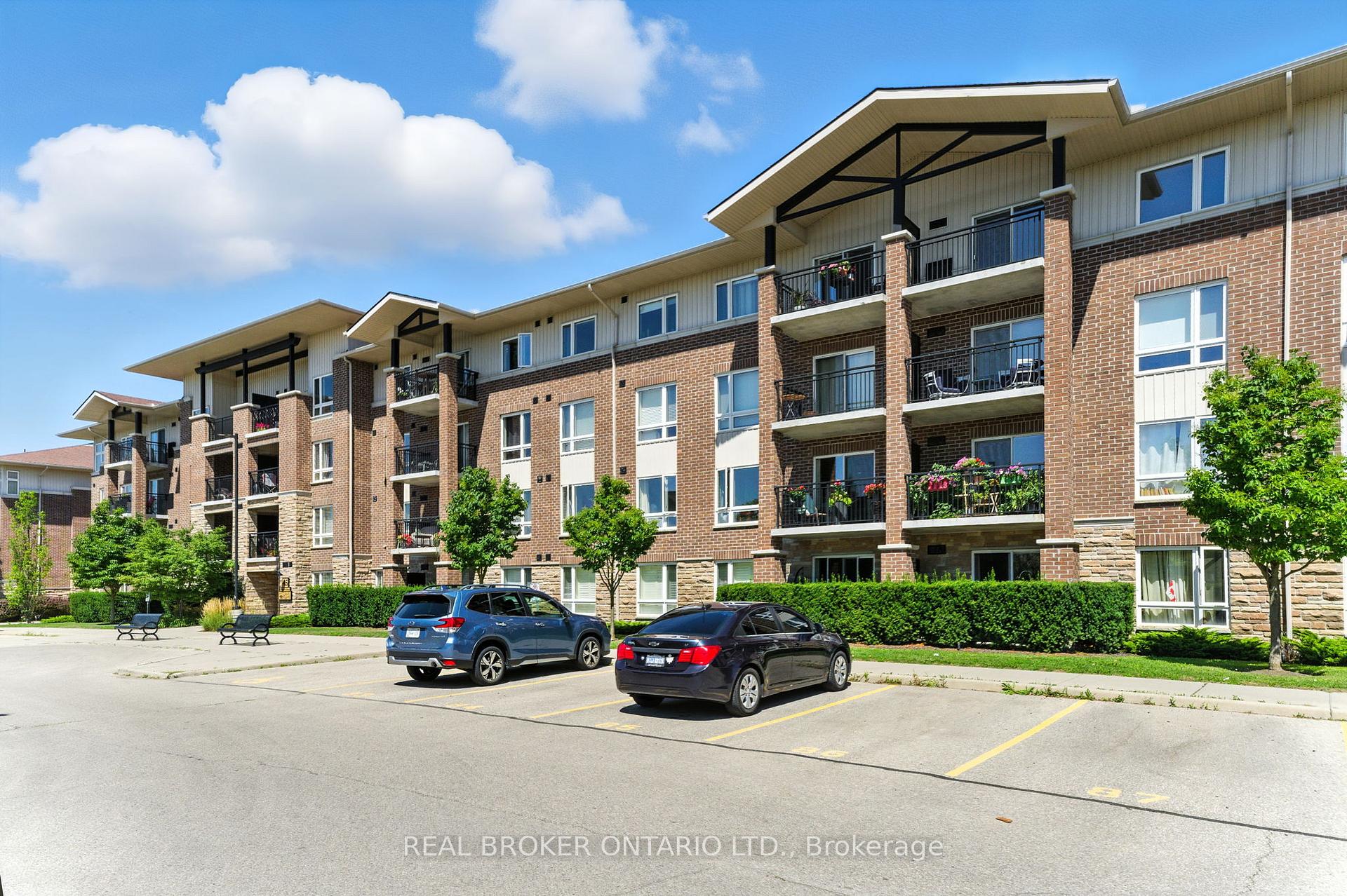 Photo 3 of Unit 207, 45 Kingsbury Square, Guelph, Pineridge/Westminster Woods — HOMEH