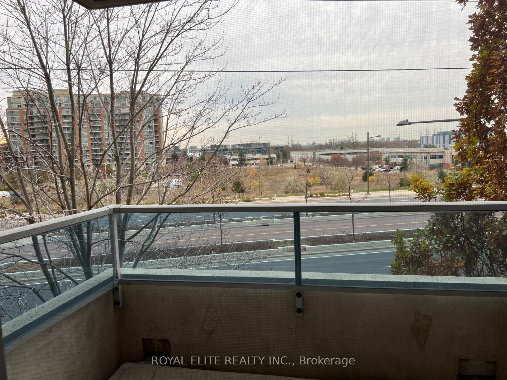 Photo 4 of Unit 365, 23 Cox Boulevard, Markham, Unionville — HOMEH
